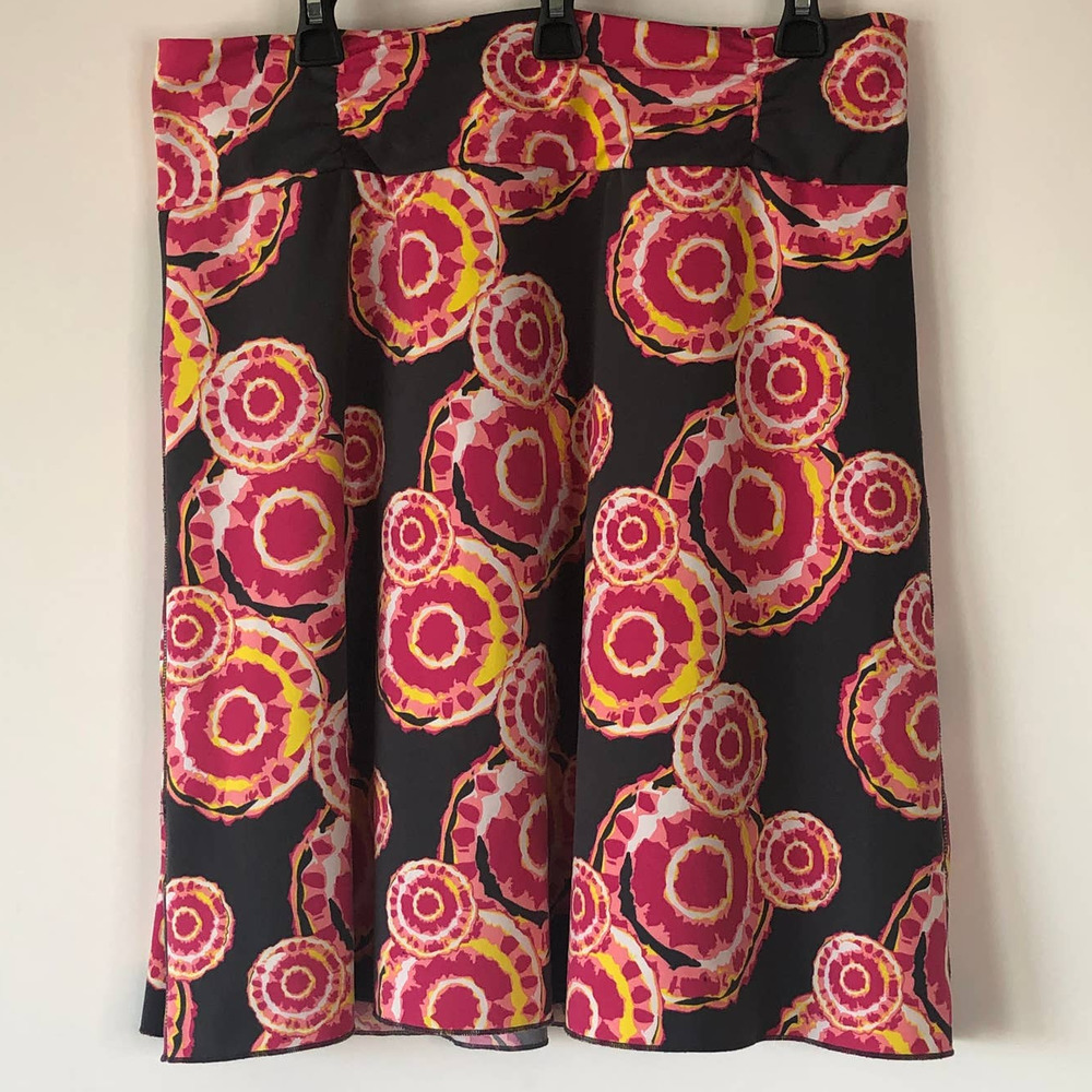 Soybu Black and Pink A-Line Skirt